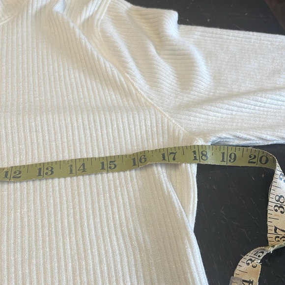 Abercrombie & Fitch Rib Knit Long Sleeve Shirt Size XL. - Picture 7 of 8